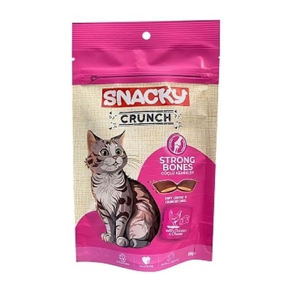 Snacky Crunch Strong Bones Cat Treats with Chicken and Cheese for adult cat 60 gr - Mickey's Pets Store